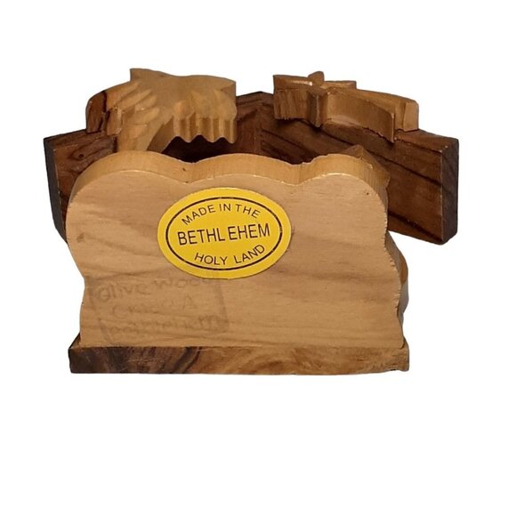 Amazon.com: Zuluf Small Olive Wood Nativity Set – Hand  Hand Made Wooden Ornament Nativity from Bethlehem Holy Land Souvenir